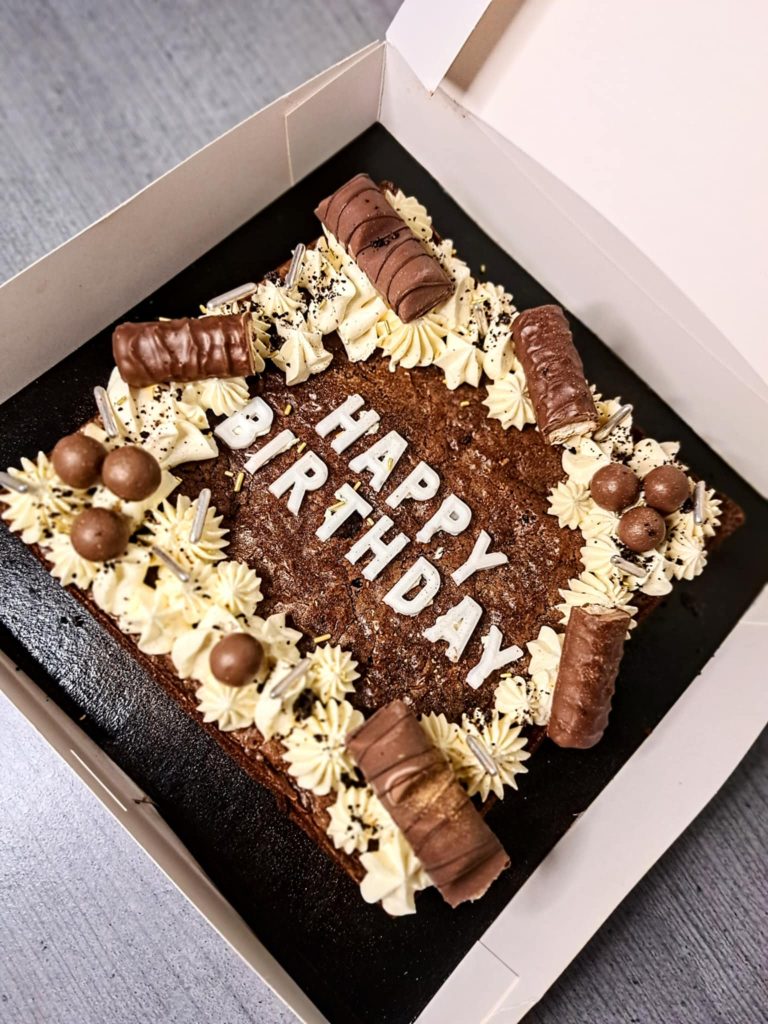 Macarons-cookies-brownies-muffins-verrines18