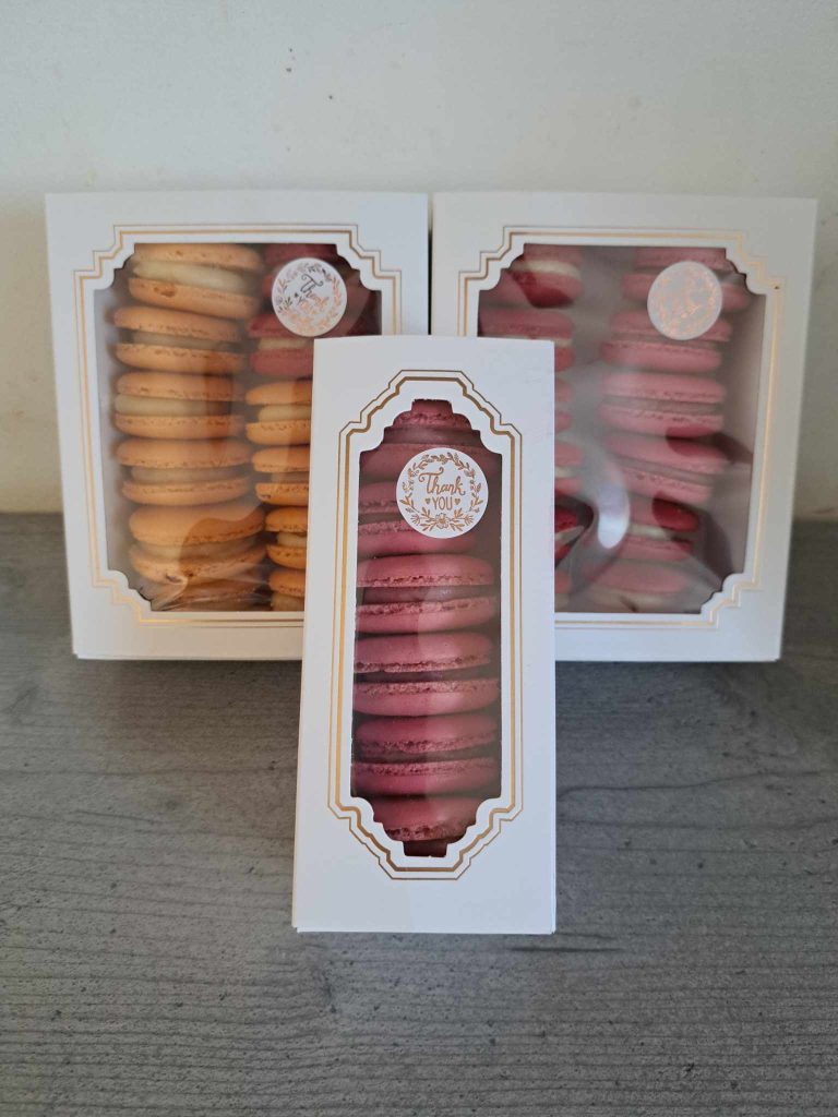 Macarons-cookies-brownies-muffins-verrines5