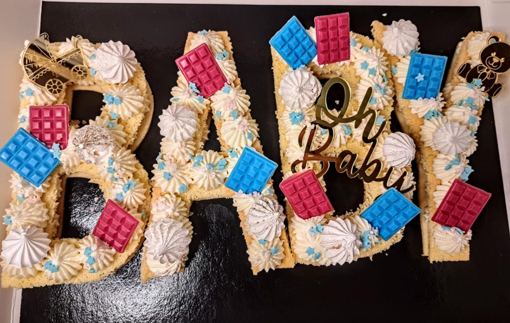 Number-letter-form-zodiaq-cake11